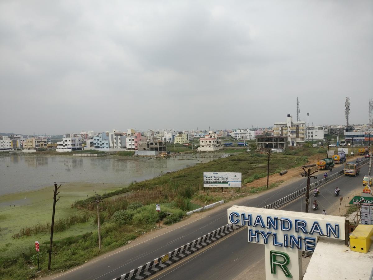 Chandran Hyline Chennai Exteriör bild